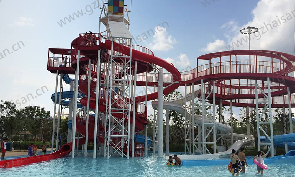 盘锦红海水上乐园开园啦！
