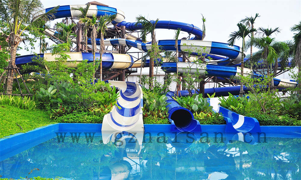 水上游乐场设备厂家未来的发展趋势会有如何走向？