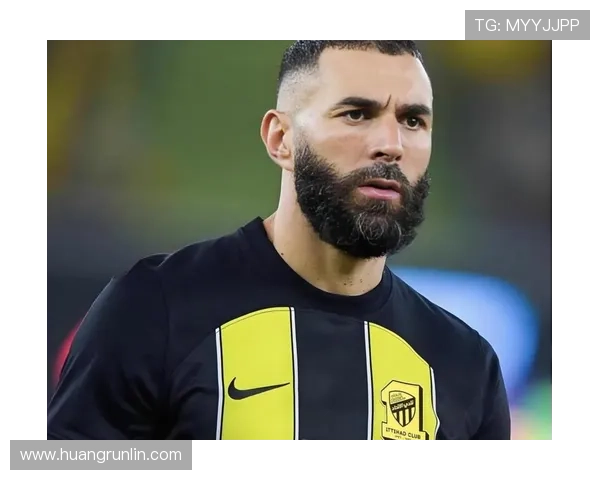 努涅斯 vs 本泽马：终结效率与战术参与度差距