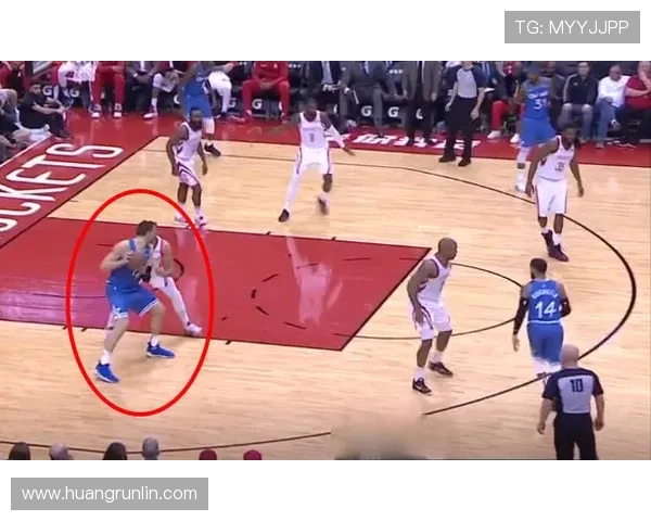 武切维奇挡拆扩展内线威胁 拉开篮下空间提升投篮效率